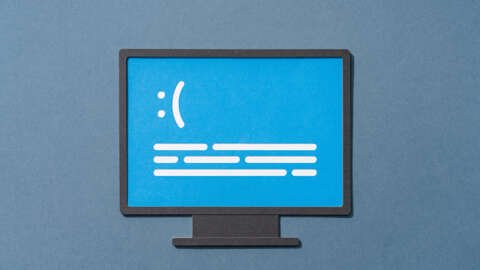 windows’-blue-screen-of-death-is-dead,-long-live-black-screen-of-death