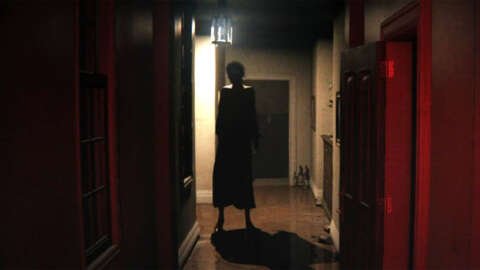 resident-evil-2-director-wants-hideo-kojima-to-make-new-pt.-like-game